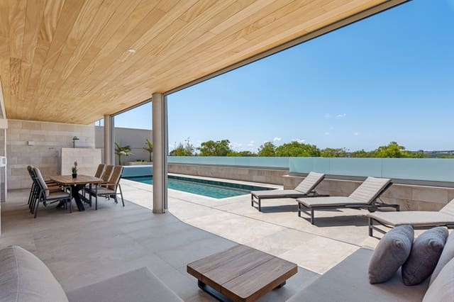 4 soverom Villa til salgs i Benijófar med svømmebasseng garasje - € 1 495 000 (Ref: 8975873)