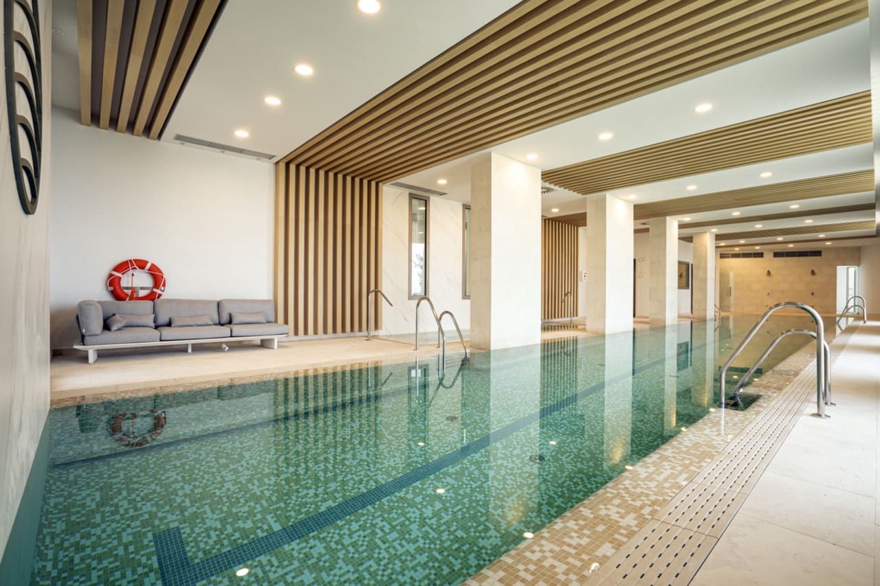 4 soveværelse Penthouse til salg i Marbella med swimmingpool - € 2.450.000 (Ref: 8996685)