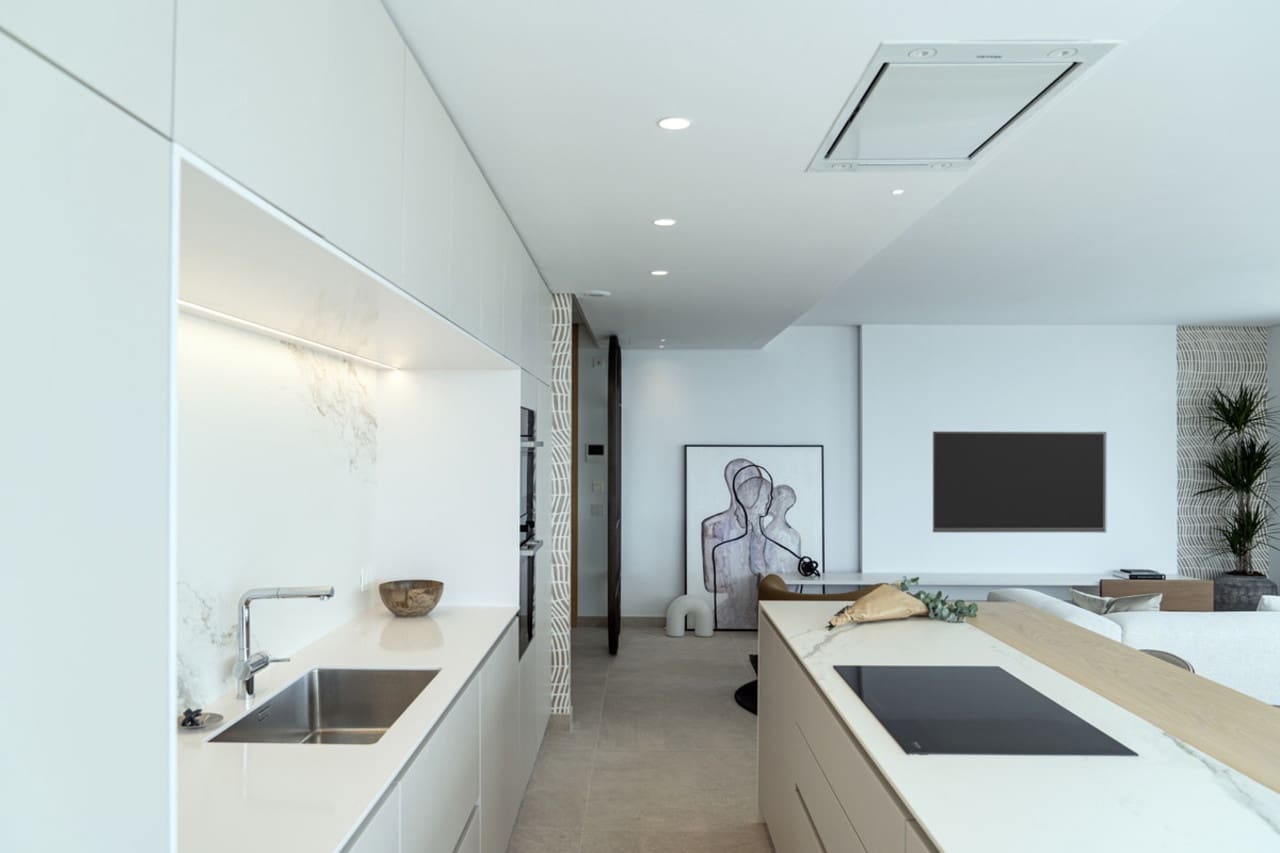 4 soveværelse Penthouse til salg i Marbella med swimmingpool - € 2.290.000 (Ref: 8996685)