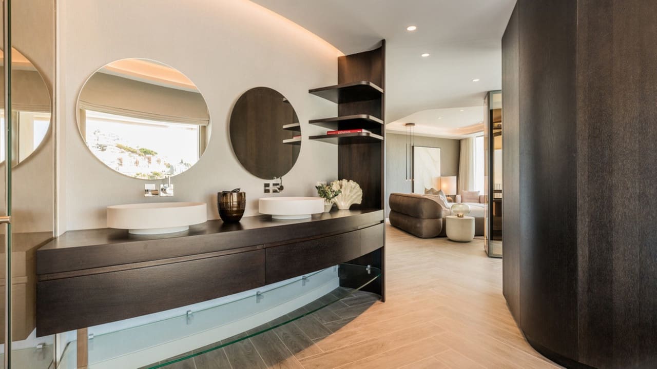 Ático de 4 habitaciones en Marbella en venta con piscina - 2.450.000 € (Ref: 8996685)
