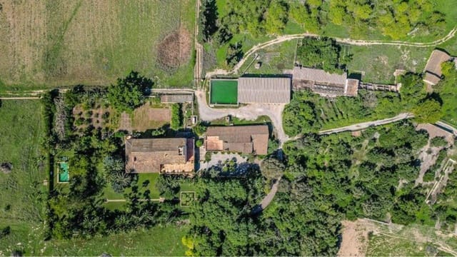 Finca/Landehus til salg i Portocristo / Port de Manacor, Manacor med swimmingpool - € 25.000.000 (Ref: 9004662)