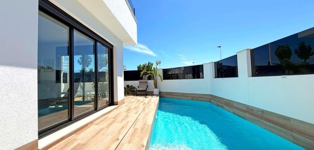 2 Zimmer Villa zu verkaufen in San Pedro del Pinatar ciudad, San Pedro del Pinatar mit Pool - 505.000 € (Ref: 9007686)