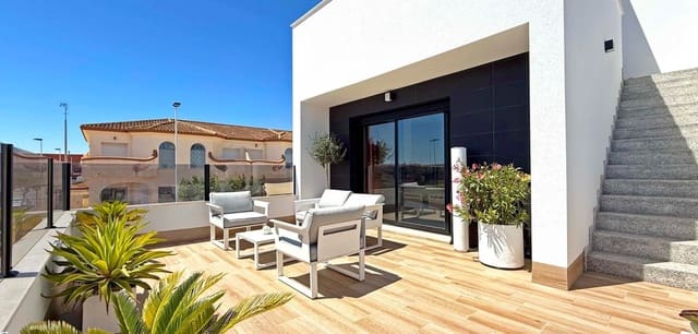 2 Zimmer Villa zu verkaufen in San Pedro del Pinatar ciudad, San Pedro del Pinatar mit Pool - 505.000 € (Ref: 9007686)