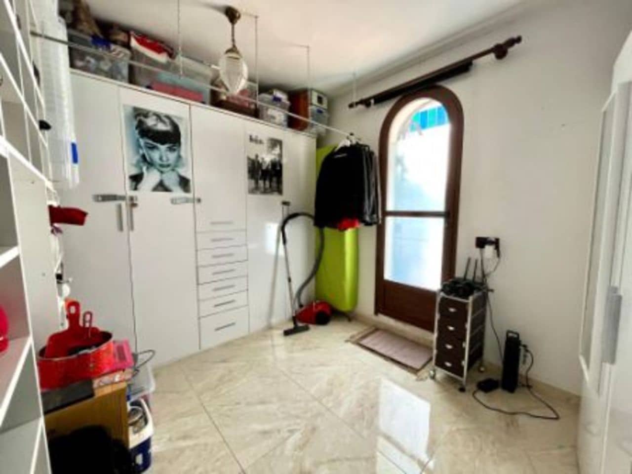 4 soverom Villa til salgs i Villamartin med svømmebasseng garasje - € 879 000 (Ref: 9016751)