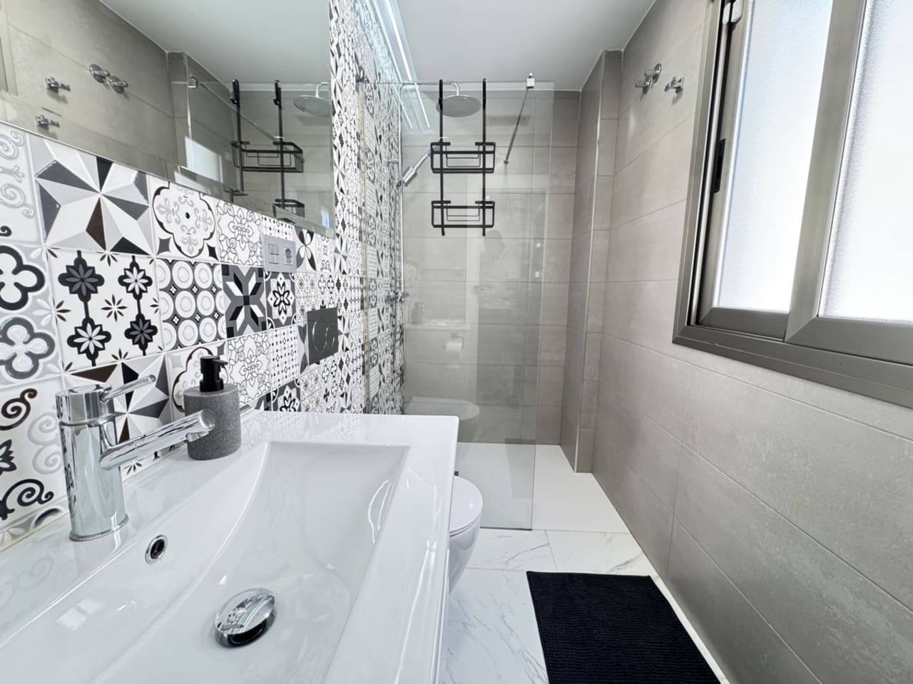 4 camera da letto Villa in vendita in Villamartin con piscina - 450.000 € (Rif: 9039973)