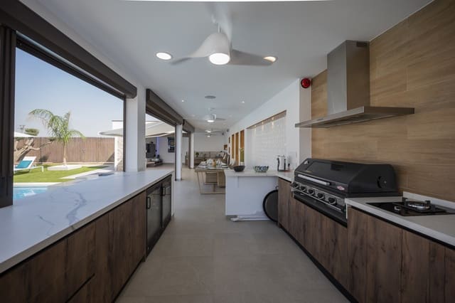 4 sovrum Villa till salu i Avileses, Murcia stad med pool garage - 1 350 000 € (Ref: 9081359)