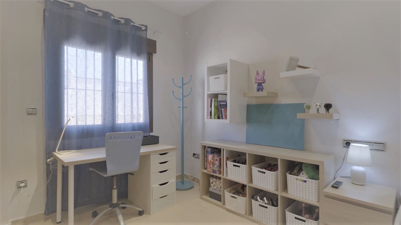 4 bedroom Villa for sale in Avileses with pool garage - € 1,350,000 (Ref: 9081359)