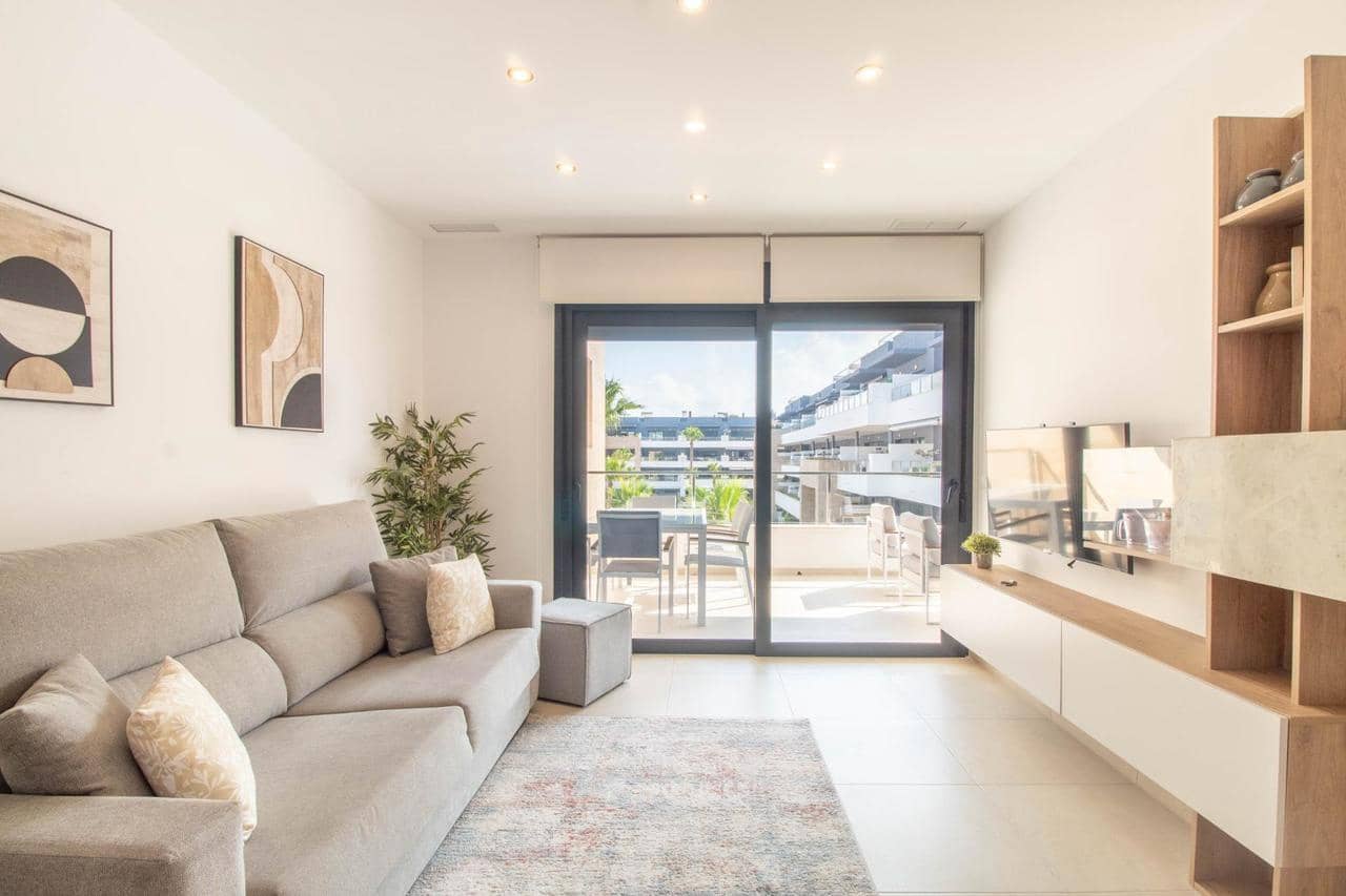 Apartamento de 2 habitaciones en Orihuela Costa en venta - 395.000 € (Ref: 9106353)