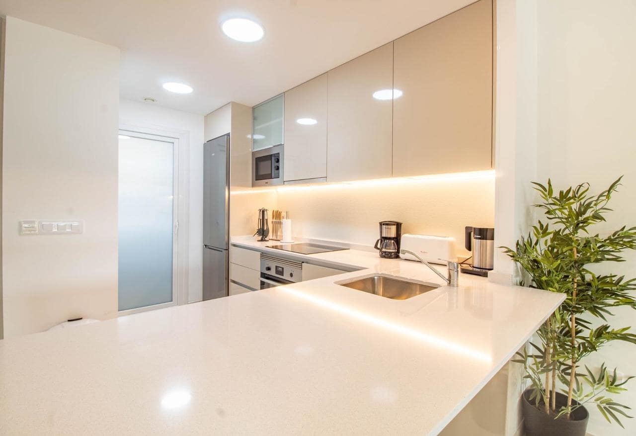 Apartamento de 2 habitaciones en Orihuela Costa en venta - 395.000 € (Ref: 9106353)