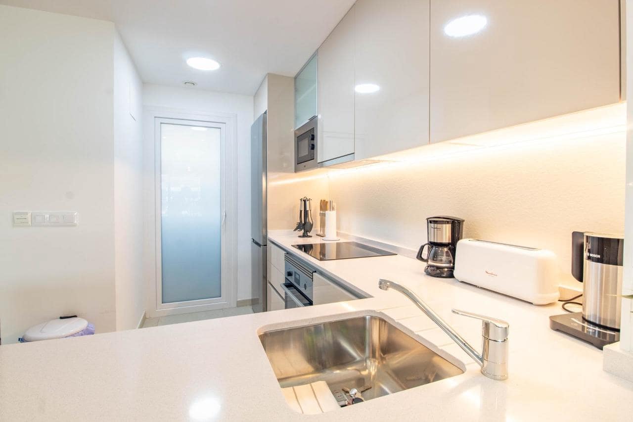 Apartamento de 2 habitaciones en Orihuela Costa en venta - 395.000 € (Ref: 9106353)