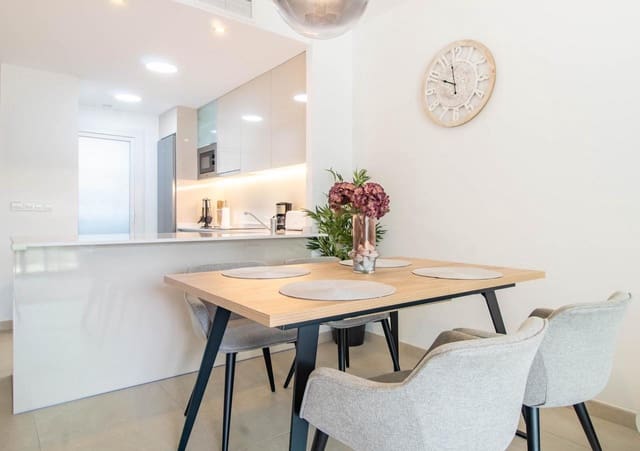 Apartamento de 2 habitaciones en Dehesa de Campoamor, Orihuela en venta - 395.000 € (Ref: 9106353)