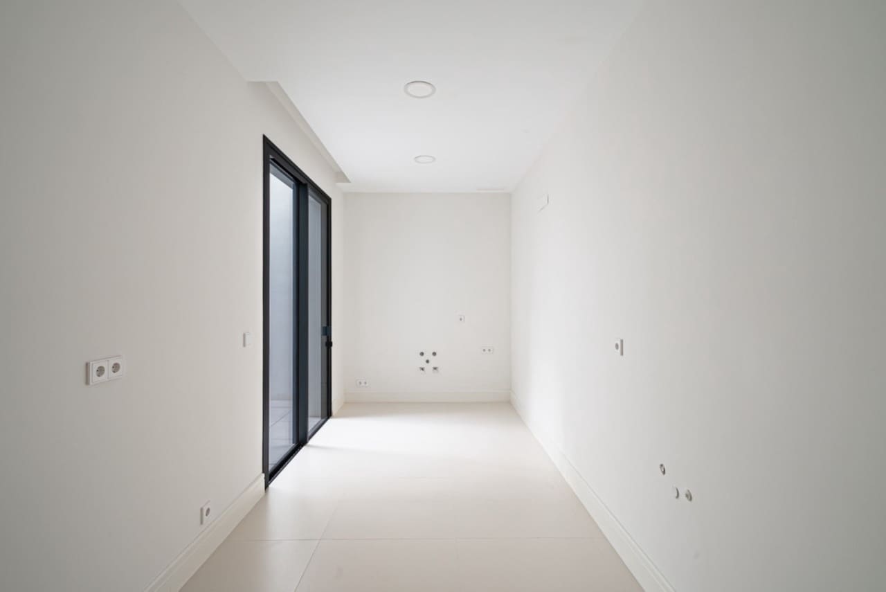 4 sypialnia Willa na sprzedaż w Marbella z basenem - 3 500 000 € (Ref: 9112041)