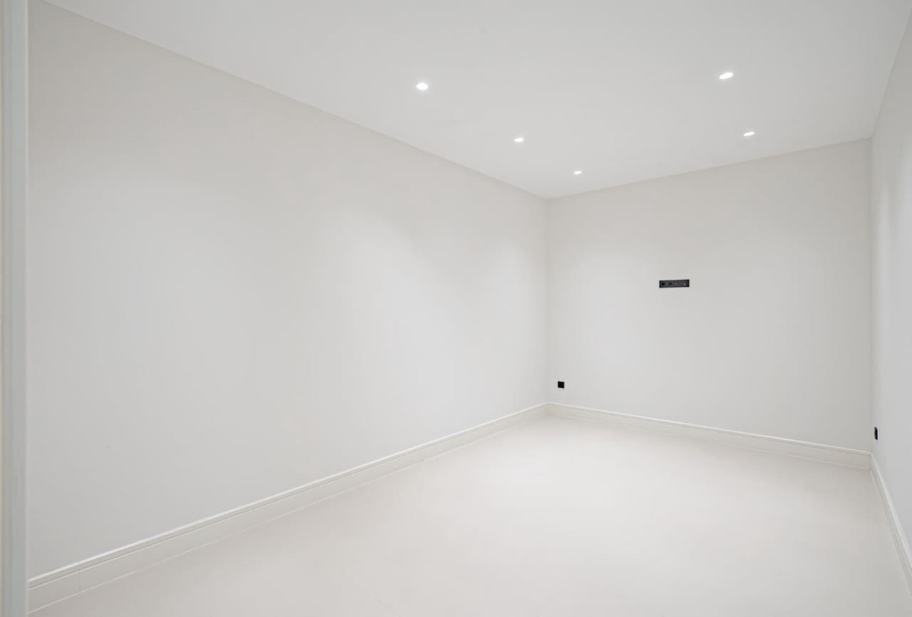 4 sypialnia Willa na sprzedaż w Marbella z basenem - 3 500 000 € (Ref: 9112041)