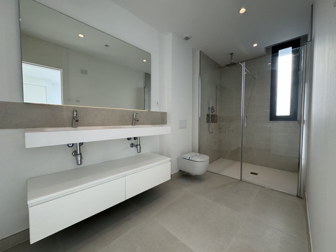 2 soverom Leilighet til salgs i Fuengirola med svømmebasseng - € 489 000 (Ref: 9112045)