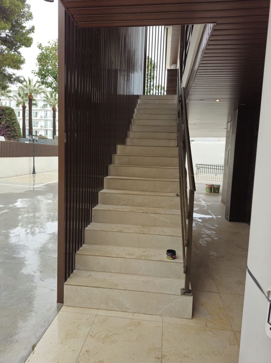 2 bedroom Apartment for sale in Benalmadena with pool - € 455,000 (Ref: 9112062)