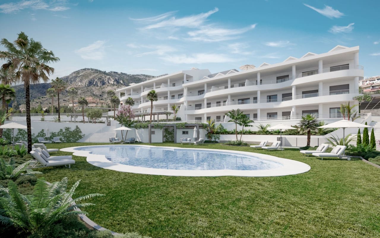 3 soveværelse Lejlighed til salg i Benalmadena med swimmingpool - € 464.000 (Ref: 9112120)