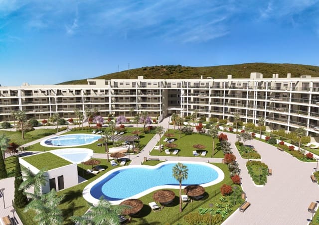 2 soveværelse Lejlighed til salg i Manilva Pueblo, Manilva med swimmingpool - € 348.000 (Ref: 9112129)