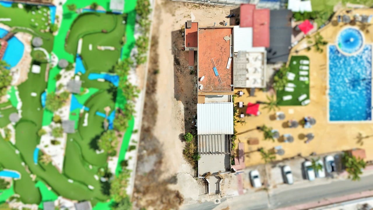 3 soveværelse Erhverv til salg i Villamartin - € 374.900 (Ref: 9126633)