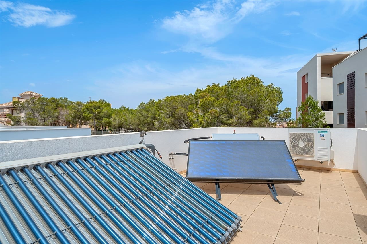 3 slaapkamer Villa te koop in Orihuela Costa met zwembad - € 759.000 (Ref: 9129466)