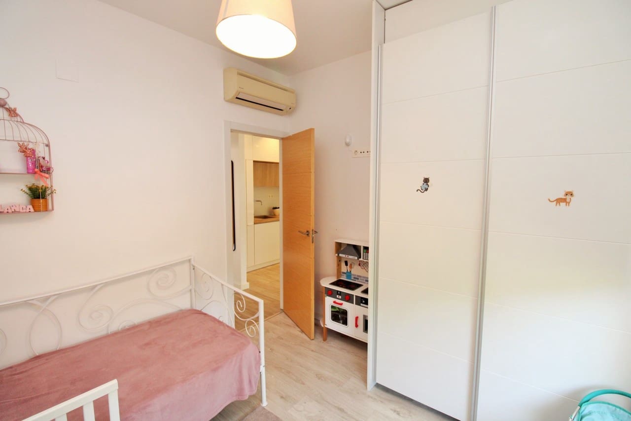 3 soverom Villa til salgs i La Zenia med svømmebasseng - € 499 000 (Ref: 9133999)