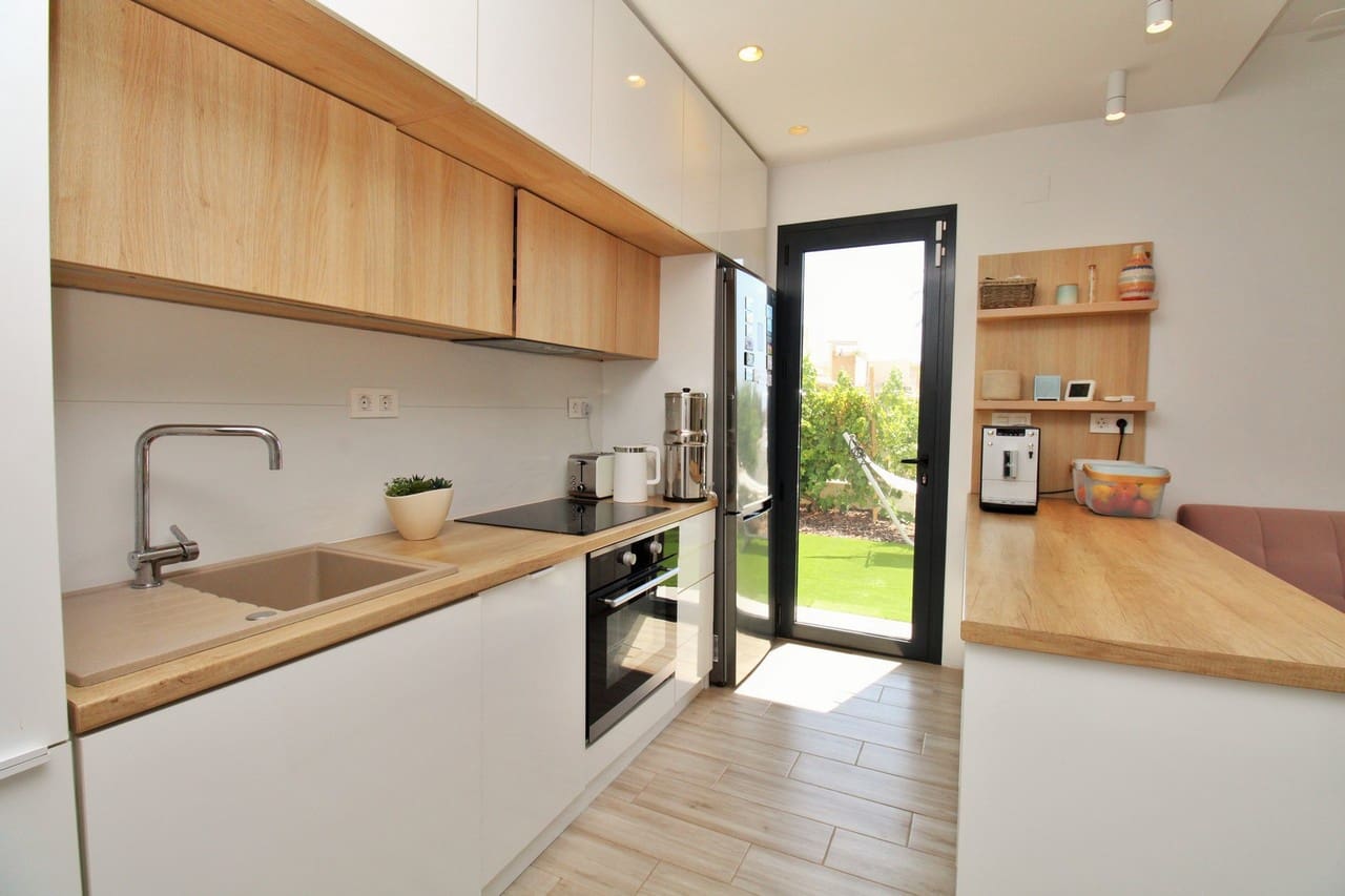 3 soverom Villa til salgs i La Zenia med svømmebasseng - € 499 000 (Ref: 9133999)