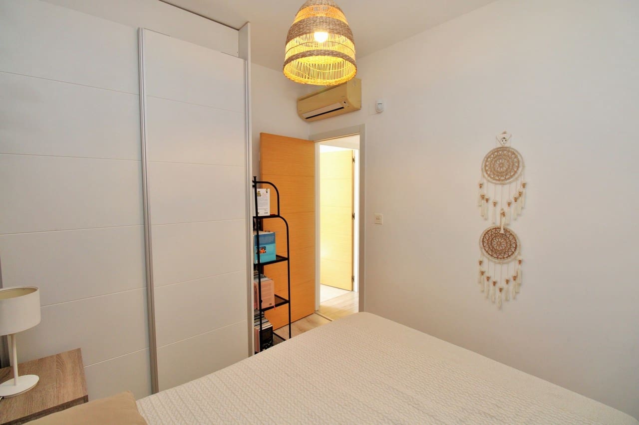 3 soverom Villa til salgs i La Zenia med svømmebasseng - € 499 000 (Ref: 9133999)