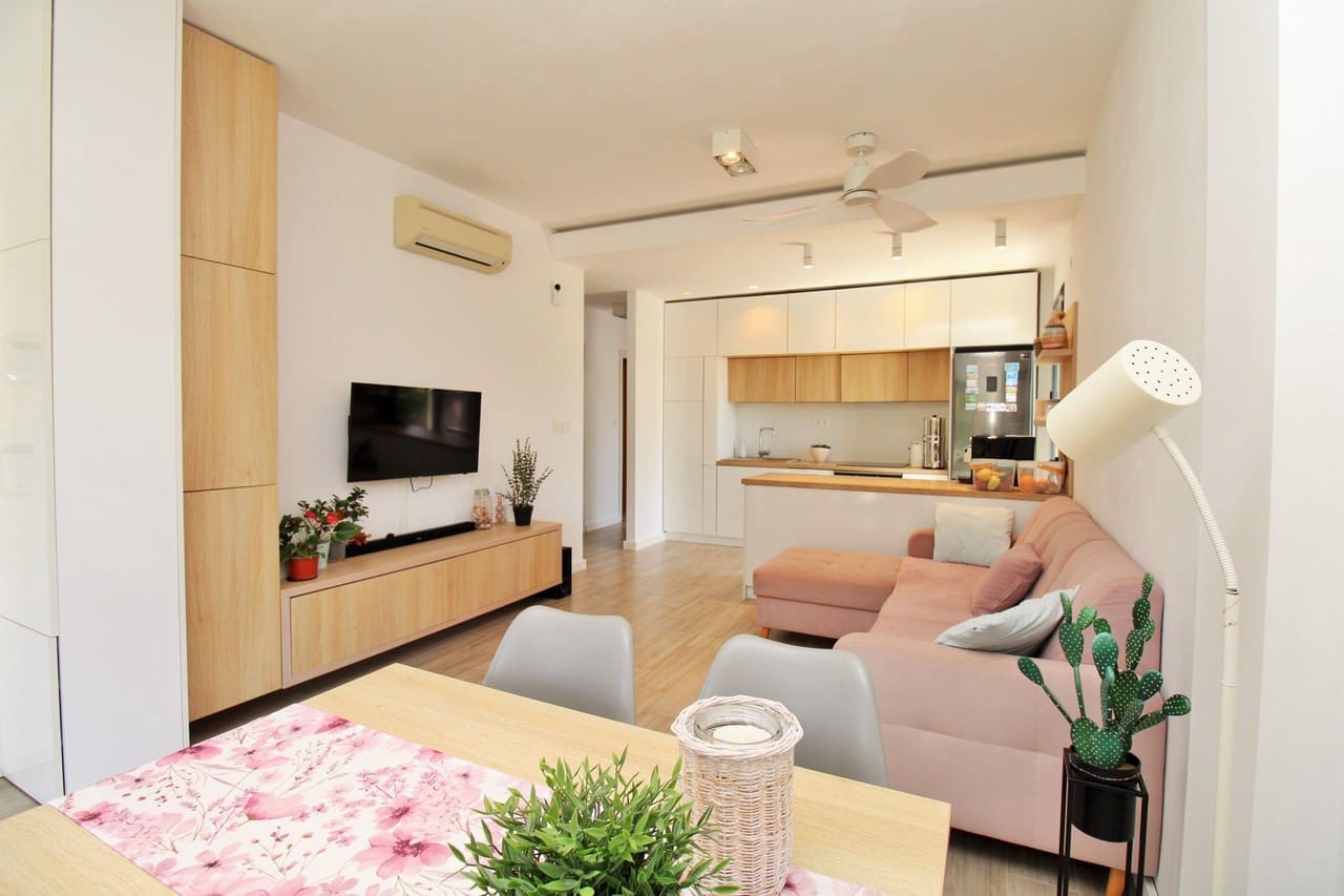 3 soverom Villa til salgs i La Zenia med svømmebasseng - € 499 000 (Ref: 9133999)