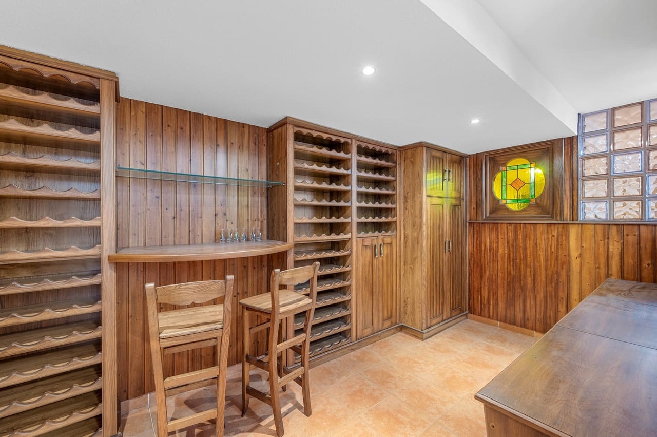 4 soveværelse Villa til salg i Torrevieja med swimmingpool - € 960.000 (Ref: 9141449)