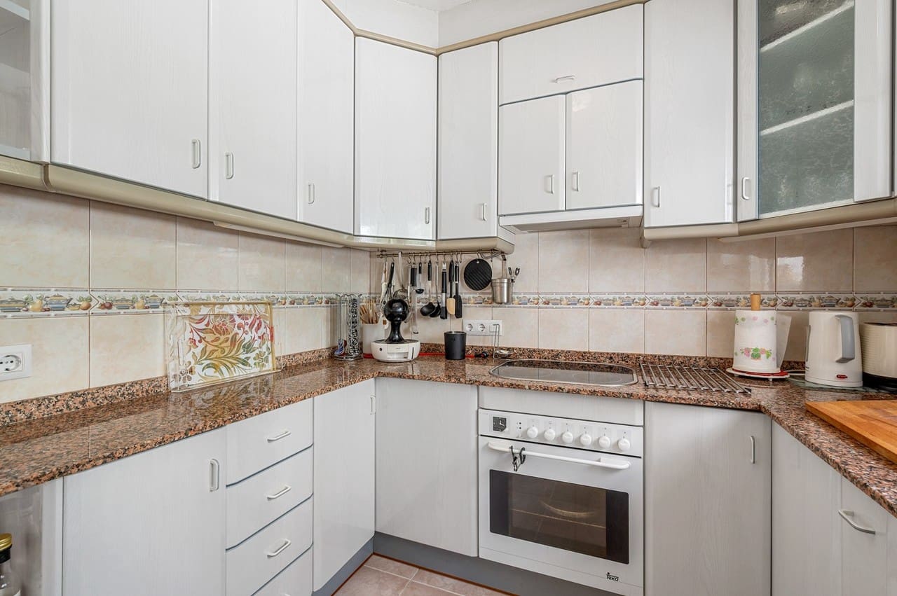 3 soverom Villa til salgs i Ciudad Quesada med svømmebasseng - € 490 000 (Ref: 9141450)