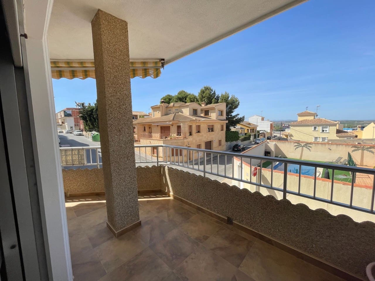 5 soveværelse Villa til salg i San Miguel de Salinas med garage - € 299.900 (Ref: 9154790)