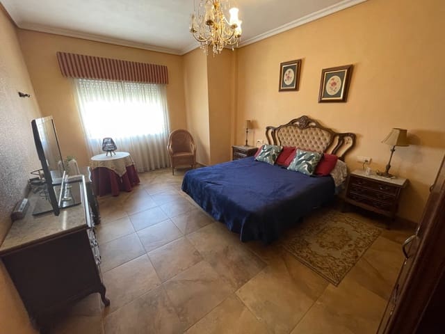 5 soveværelse Villa til salg i San Miguel de Salinas med garage - € 299.900 (Ref: 9154790)