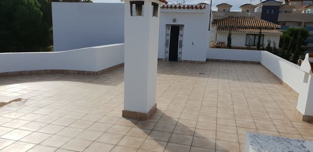3 makuuhuone Huvila myytävänä paikassa La Zenia, Orihuela - 750 000 € (Ref: 9154804)