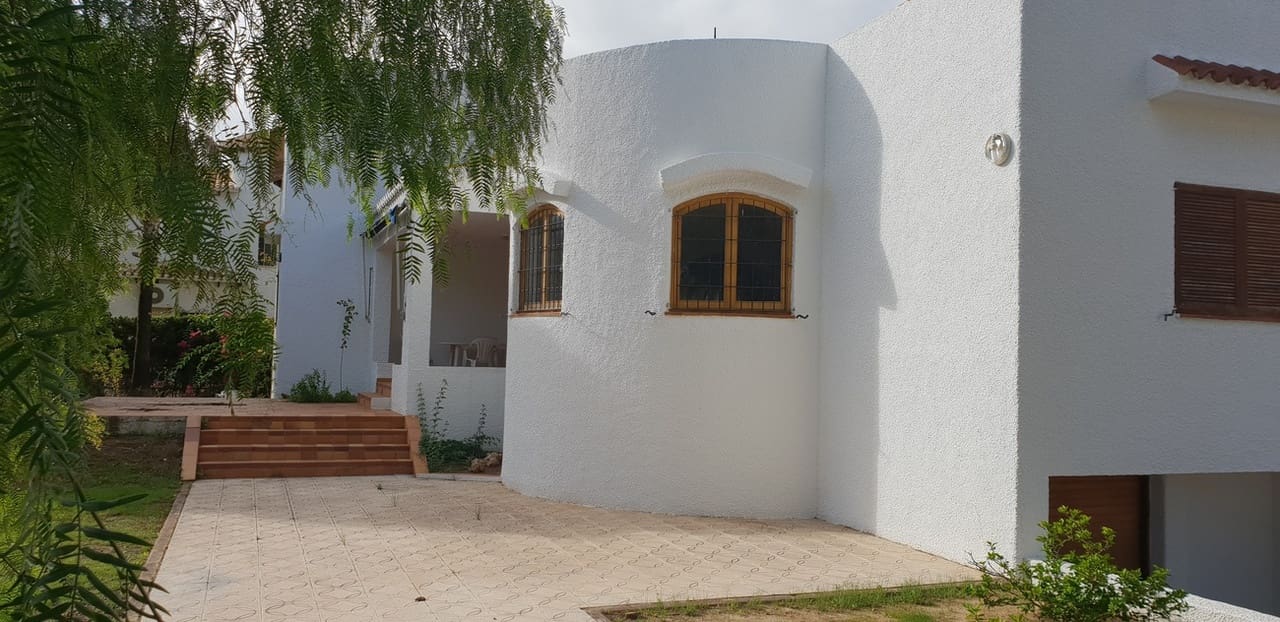 3 makuuhuone Huvila myytävänä paikassa La Zenia - 750 000 € (Ref: 9154804)