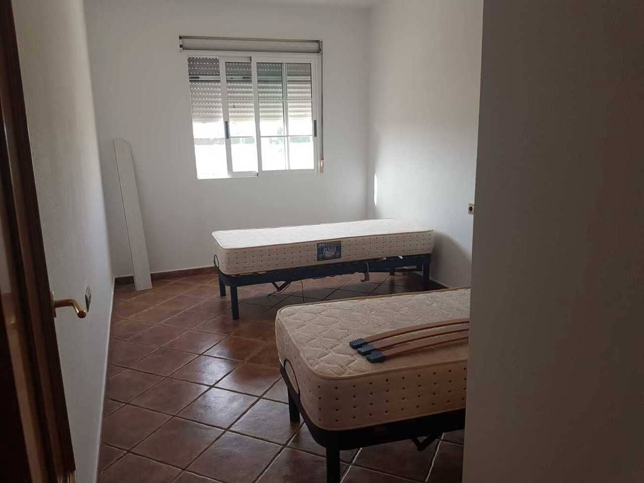 Casa de 4 habitaciones en Ciudad Quesada en venta - 265.000 € (Ref: 9154815)
