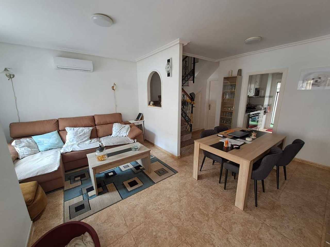 3 soverom Hus til salgs i Orihuela Costa - € 169 900 (Ref: 9154817)