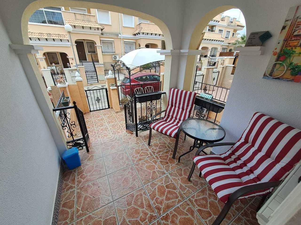 3 soverom Hus til salgs i Orihuela Costa - € 169 900 (Ref: 9154817)