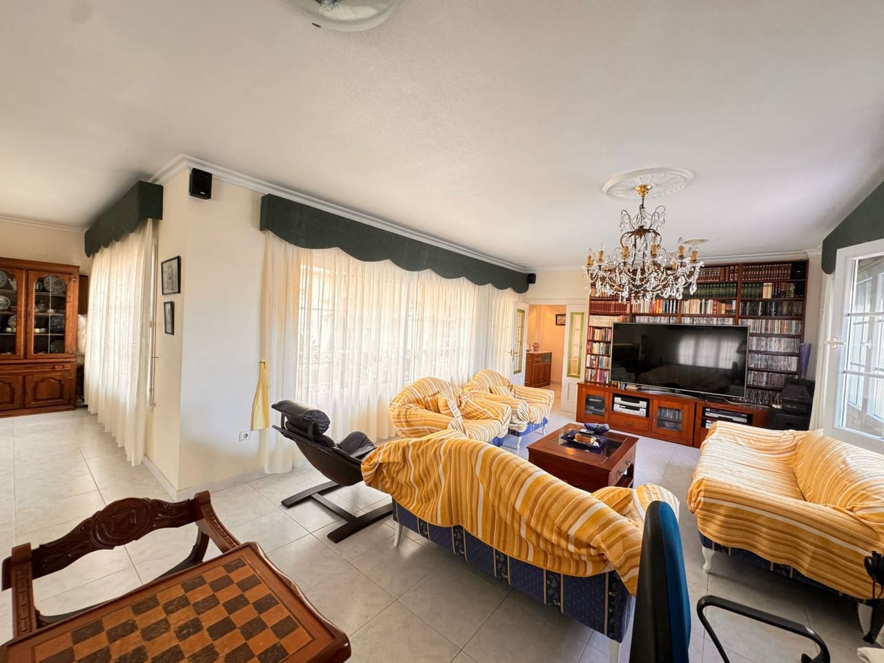 5 bedroom Villa for sale in Torre-Pacheco - € 870,000 (Ref: 9154827)