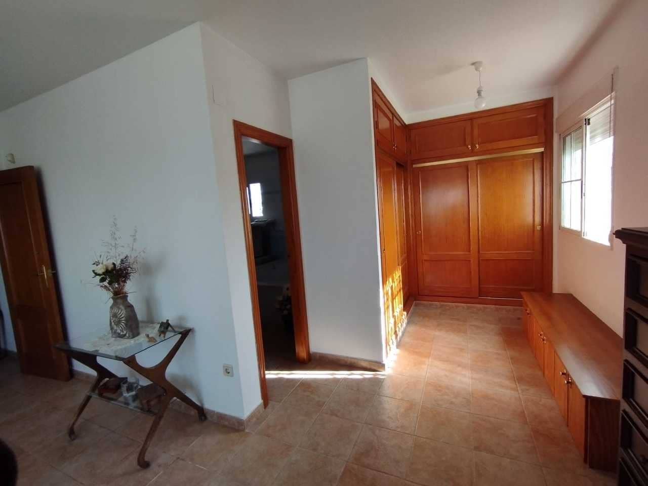 6 bedroom Villa for sale in Torrevieja - € 559,000 (Ref: 9154828)