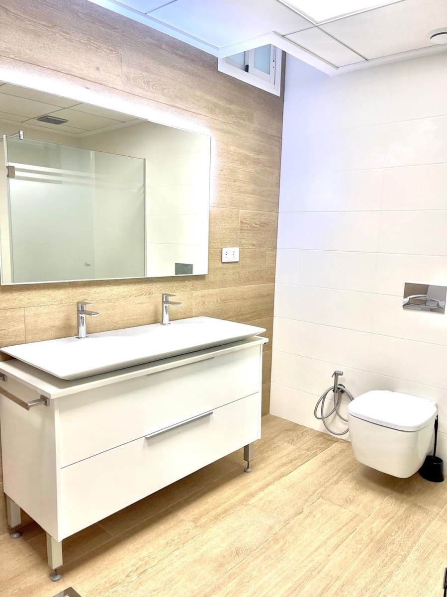 5 quarto Moradia para venda em San Miguel de Salinas com piscina - 995 000 € (Ref: 9154850)