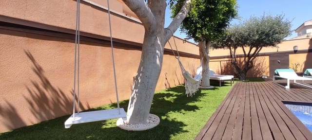 Chalet de 4 habitaciones en Ciudad, San Javier en venta - 865.000 € (Ref: 9154856)