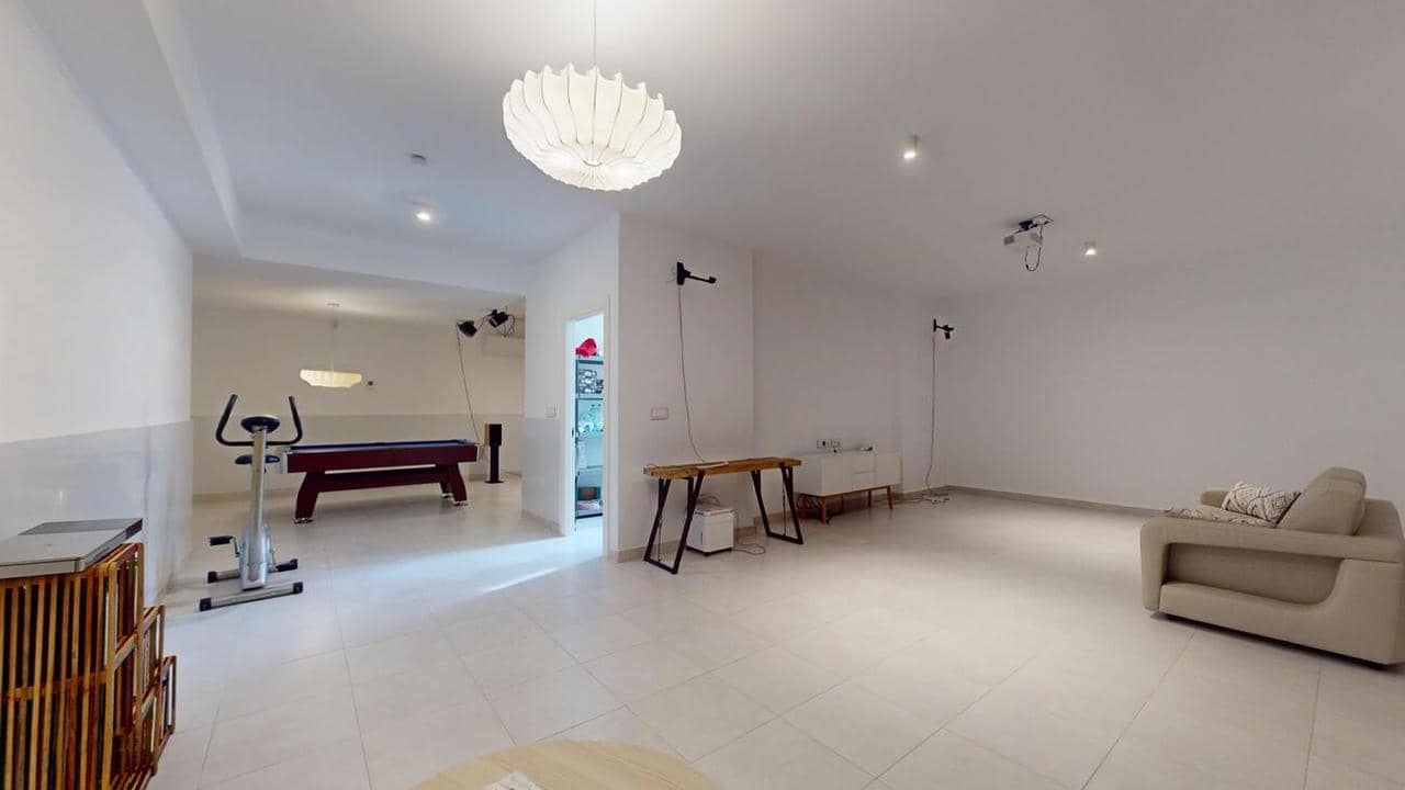 4 soveværelse Villa til salg i Playa Honda - € 645.000 (Ref: 9154858)