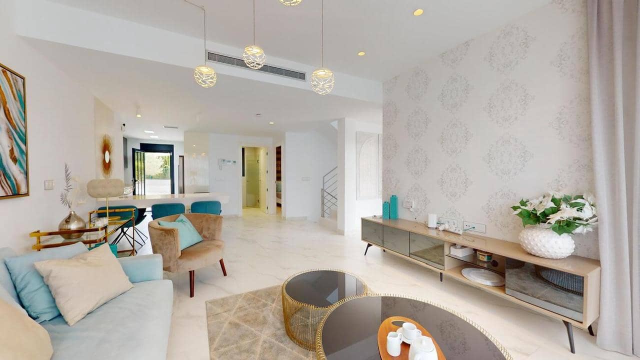 4 soveværelse Villa til salg i Playa Honda - € 645.000 (Ref: 9154858)