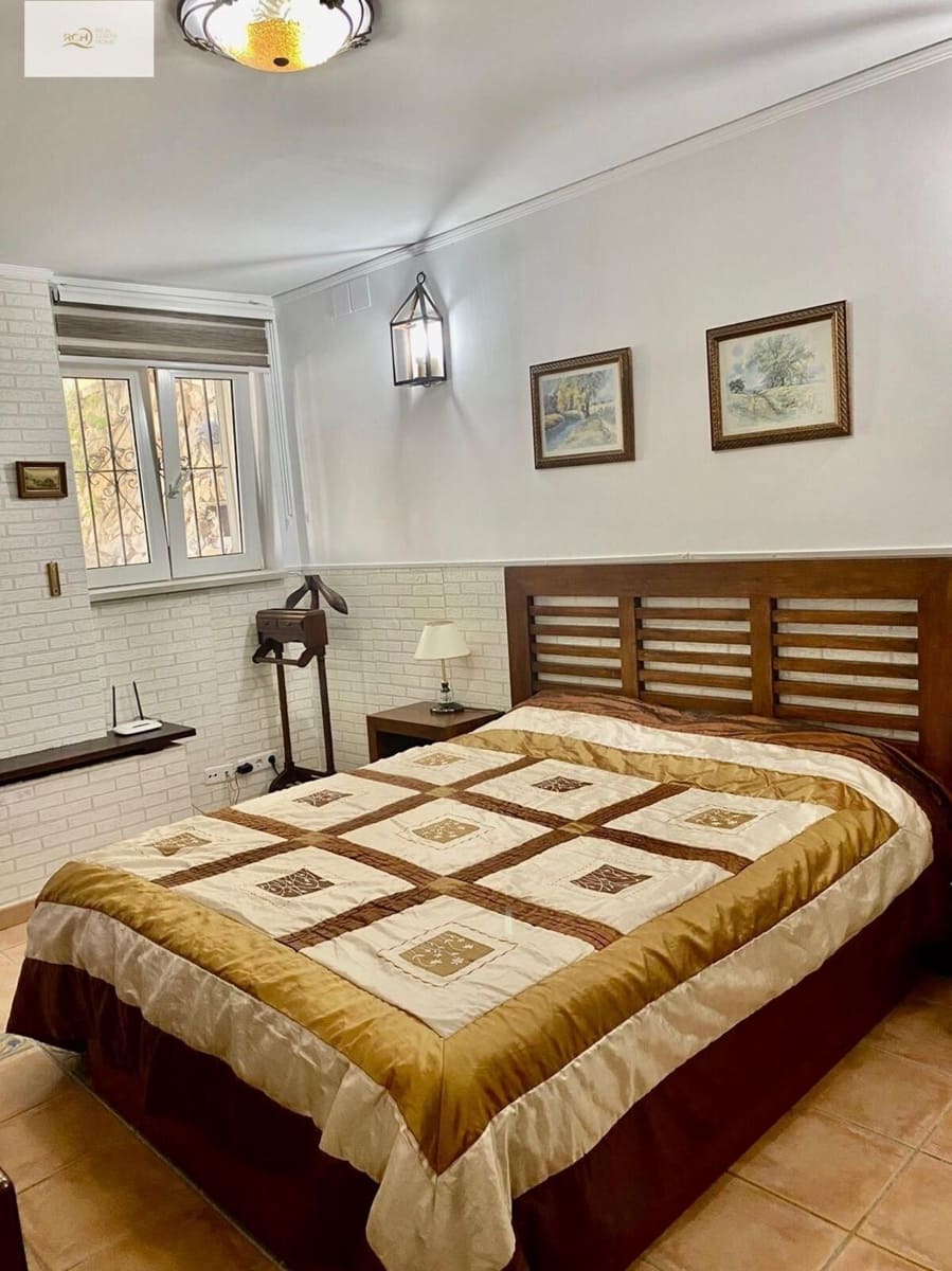 4 bedroom Townhouse for sale in Altea with pool - € 800,000 (Ref: 9154859)