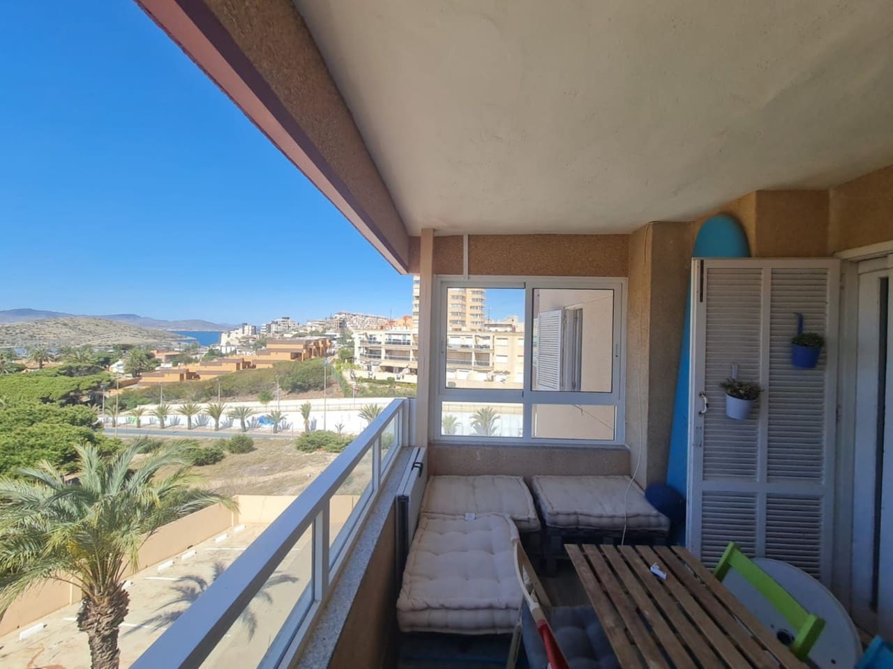 3 bedroom Apartment for sale in La Manga del Mar Menor - € 200,000 (Ref: 9154874)