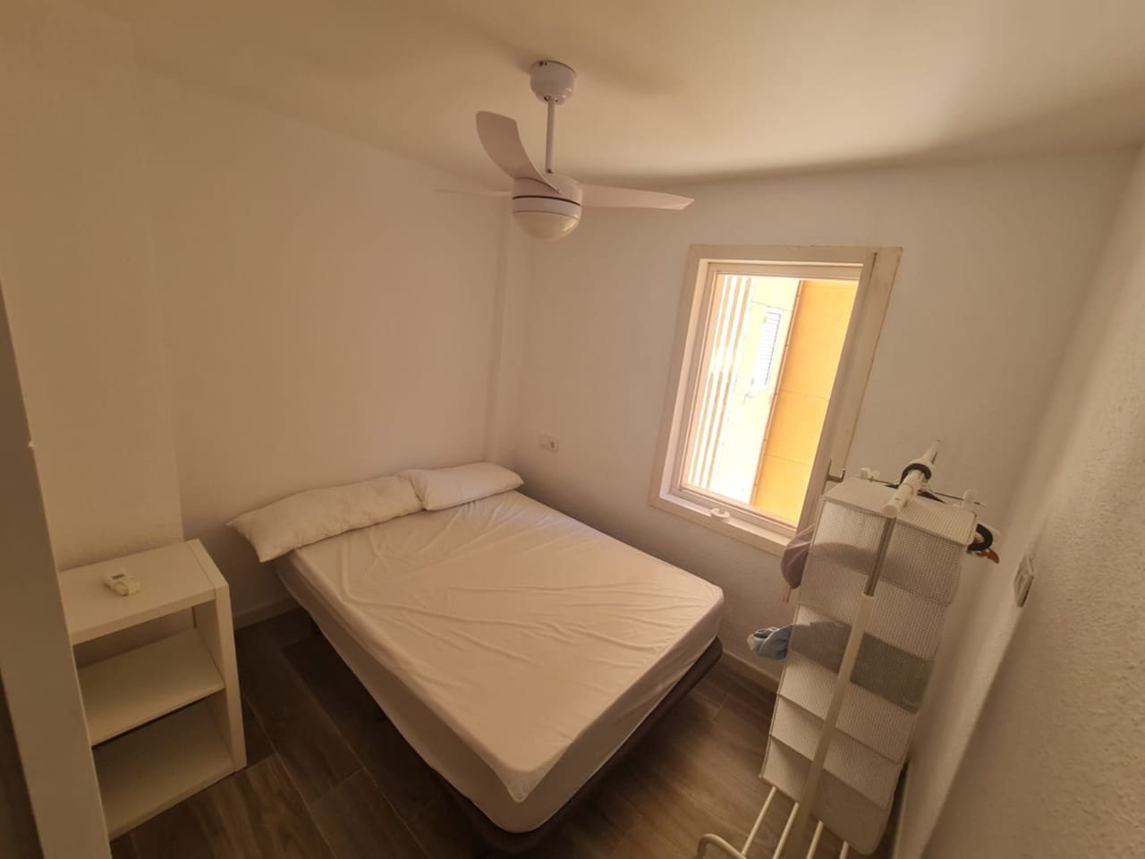 3 bedroom Apartment for sale in La Manga del Mar Menor - € 200,000 (Ref: 9154874)