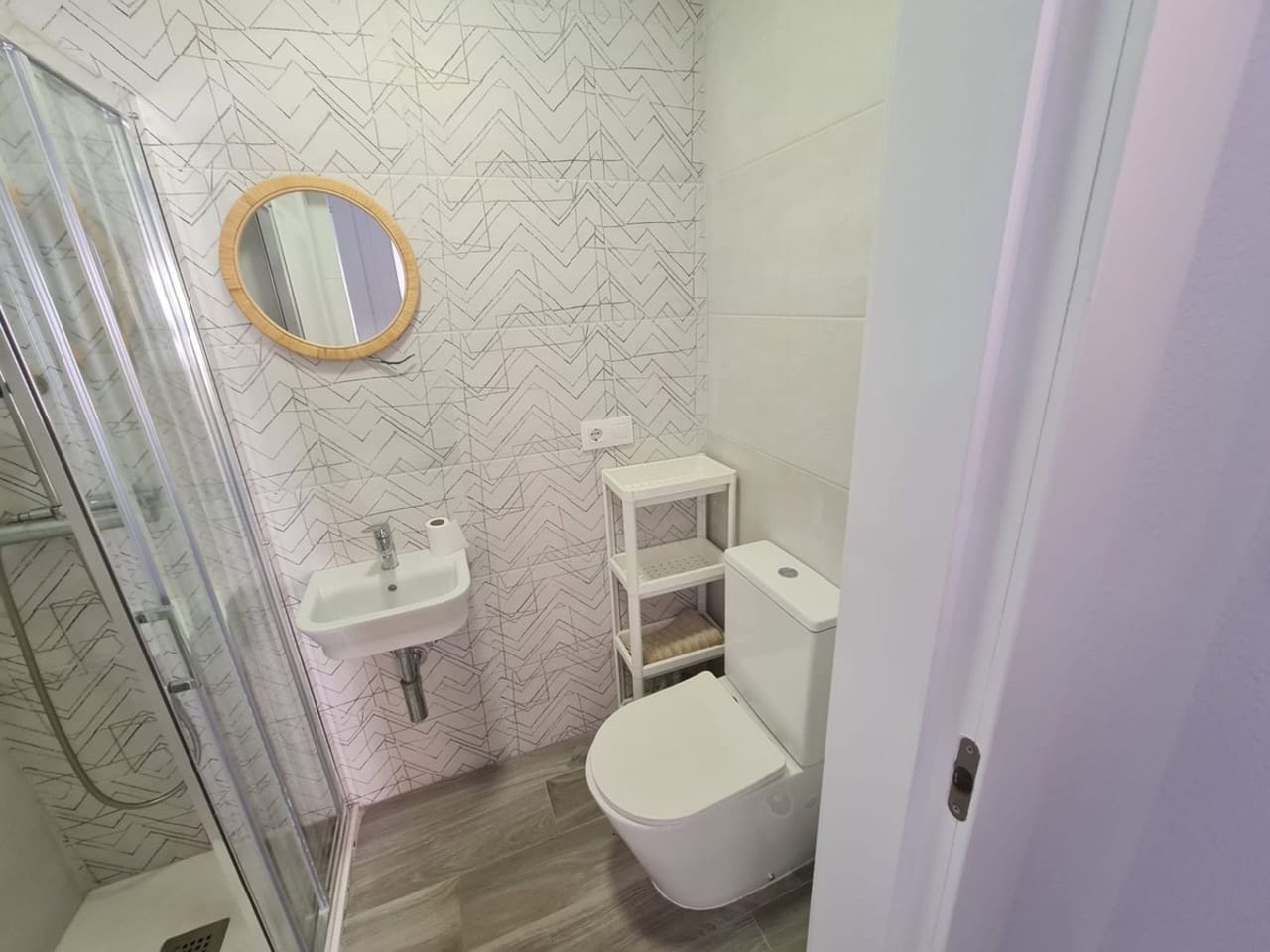 3 bedroom Apartment for sale in La Manga del Mar Menor - € 200,000 (Ref: 9154874)