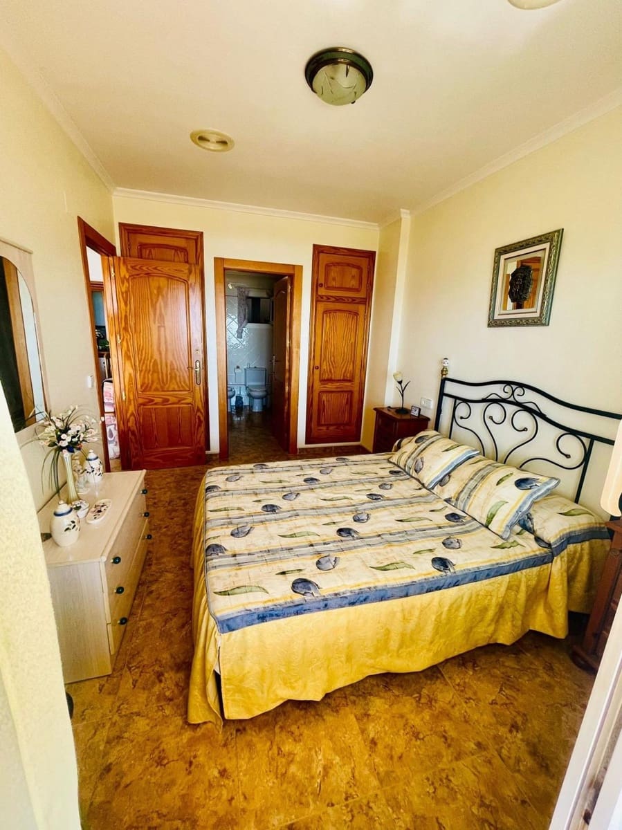 3 chambre Appartement à vendre à Torrevieja - 390 000 € (Ref: 9154876)