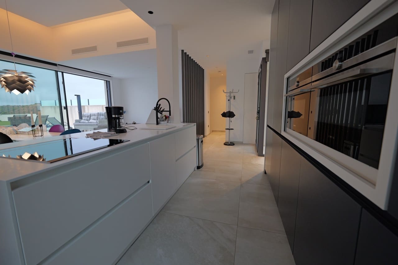 4 makuuhuone Huvila myytävänä paikassa Rojales - 499 000 € (Ref: 9154900)