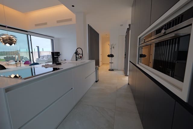 4 makuuhuone Huvila myytävänä paikassa Rojales - 499 000 € (Ref: 9154900)