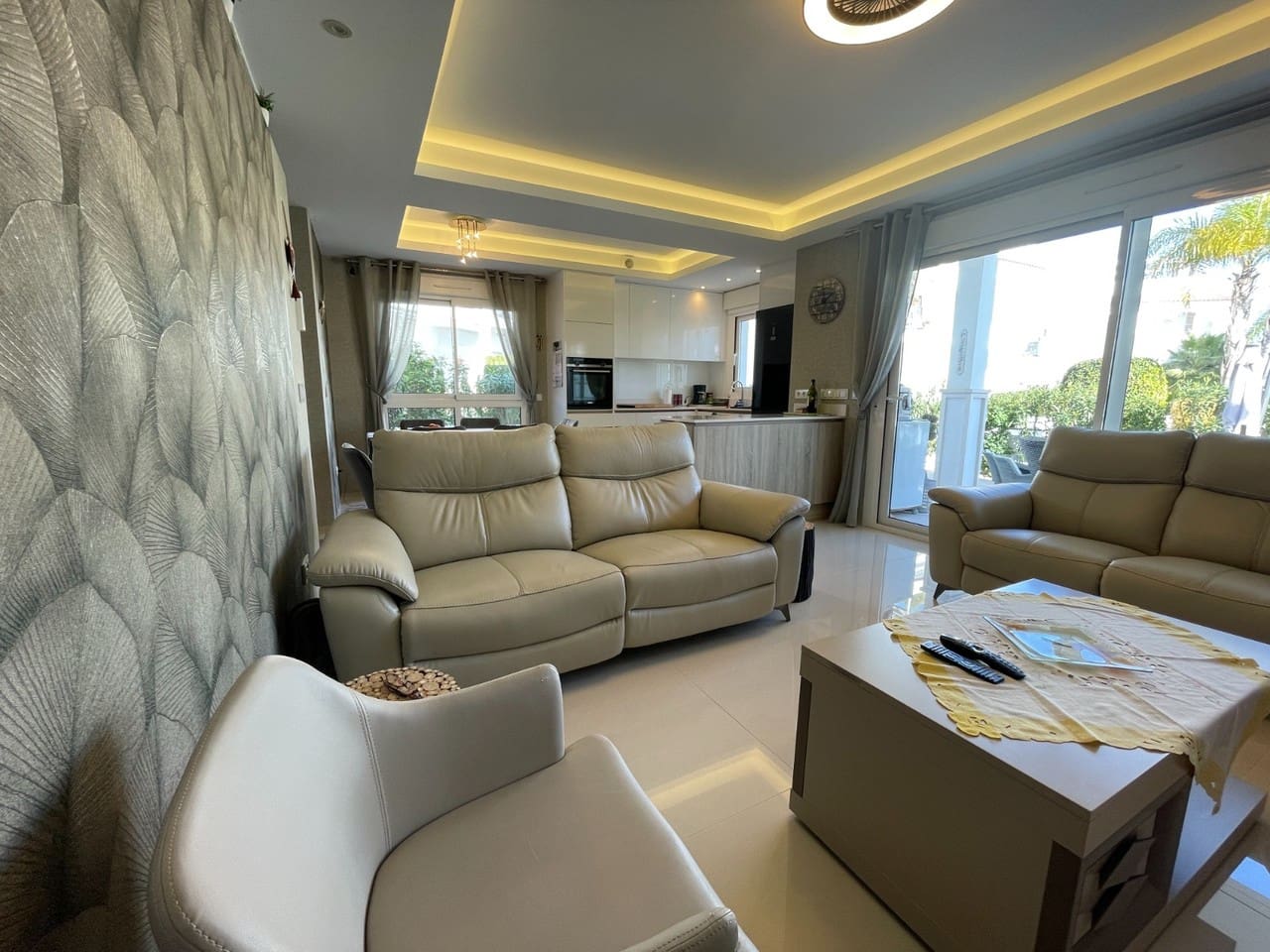 2 bedroom Apartment for sale in Rojales - € 334,000 (Ref: 9154908)